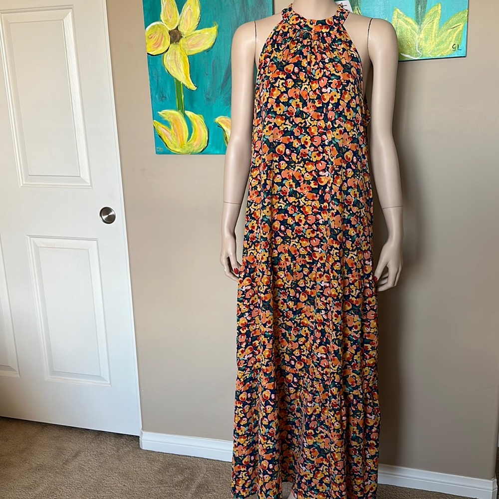 Women’s dress